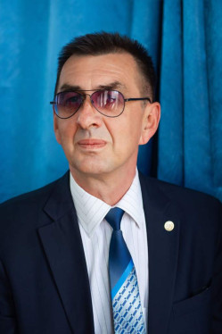 Мирошниченко  Иван Семенович.