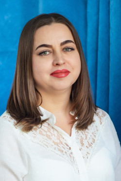 Хилобок Лидия Анатольевна.